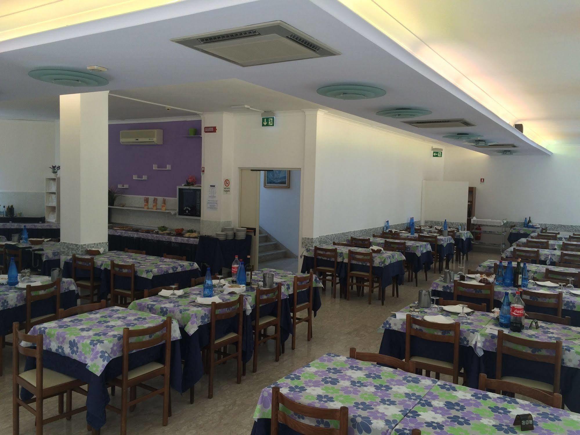Hotel Euromar Rimini Exterior foto
